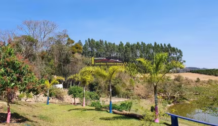 Sítio Venda no bairro Área Rural, localizado na cidade de Amparo / SP.