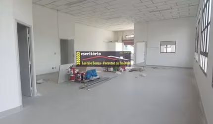 Salão Comercial Locação com 259m², bairro Jardim Santo Antônio Valinhos/SP  - R$ 6.500,00
