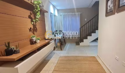 Sobrado à venda em Sorocaba-SP, Jardim Alegria: 3 quartos, 2 salas, 2 banheiros, 4 vagas de garagem, 134m². Venha conferir!