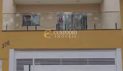 Sobrado à venda em Sorocaba-SP, Jardim Residencial Villa Amato: 2 quartos, 2 suítes, 2 salas, 1 banheiro, 3 vagas, 242m².