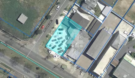 Terreno à venda na Avenida Marechal Mascarenhas de Moraes, Atuba, Curitiba, 534 m2 por R$ 950.000