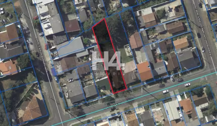 Terreno à venda na Rua Vieira Fazenda, Portão, Curitiba por R$ 595.000