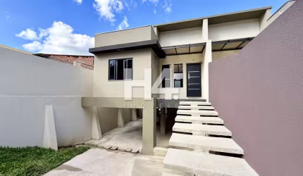 Casa com 3 quartos à venda na Rua Santarém, Santa Terezinha, Colombo por R$ 515.000