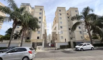 Apartamento com 3 quartos à venda na Rua Eduardo Aguirre Calabresi, Cristo Rei, Curitiba, 58 m2 por R$ 540.000