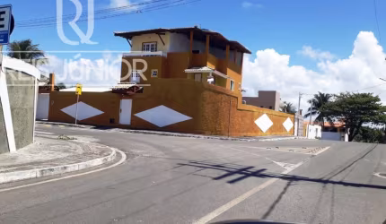 Oportunidade com 6 quartos, próxima a praia de Jaua