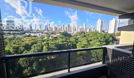Localização Privilegiada, com 141 m²,  4/4, dependência e estrutura.