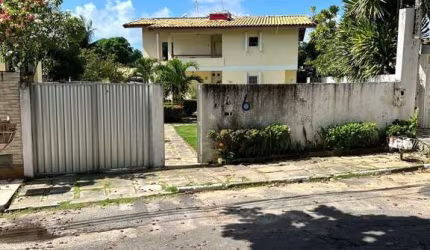 Casa excelente, com 4 suítes e 700 m² de terreno.