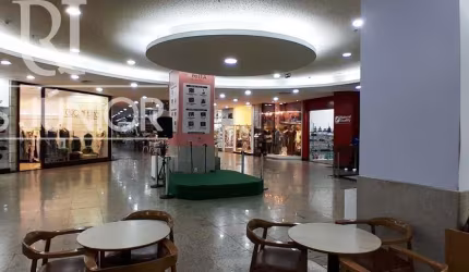 LOJA SHOPPING ITAIGARA, COM 48 M².