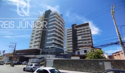 Apartamento à Venda em Pedra do Sal, Itapuã, Salvador-BA: 2 Quartos, 1 Suíte, 2 Salas, 2 Banheiros, 1 Vaga, 68m²!