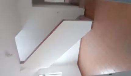Um dormitório duplex com garagem e exclusiva área privativa