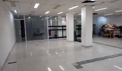 Alugo Salão comercial com 320 m² no centro de Cubatão