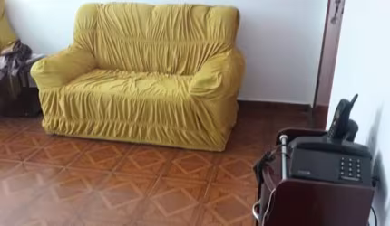 Dois dormitórios em Cubatão, área de serviço. Condomínio bai