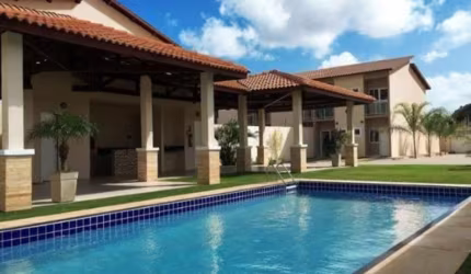 Casa duplex com 02 quartos sendo 01 suíte à venda em Messejana | Parque Verde