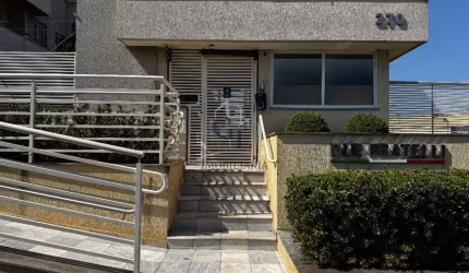 Apartamento térreo com dois dormitórios
