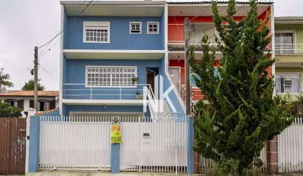 Sobrado com 3 dormitórios à venda, 190 m² por R$ 730.000,00 - Boa Vista - Curitiba/PR