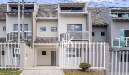 Sobrado com 3 dormitórios à venda, 160 m² por R$ 749.000,00 - Centro - Pinhais/PR