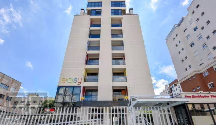 Apartamento com 1 dormitório para alugar, 35 m² no  Água Verde - Curitiba/PR