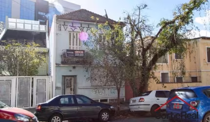 Casa com 5 quartos à venda na Rua Tiradentes, 114, Independência, Porto Alegre por R$ 435.000