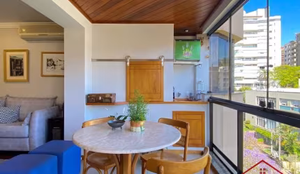 Apartamento com 3 quartos à venda na Rua Dona Laura, 782, Rio Branco, Porto Alegre por R$ 1.590.000
