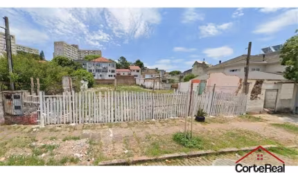Terreno à venda na Rua Teixeira de Freitas, 747, Santo Antônio, Porto Alegre por R$ 749.990