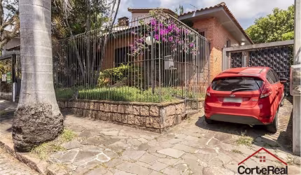 Casa com 4 quartos à venda na Rua Professor Fernando Carneiro, 112, Três Figueiras, Porto Alegre por R$ 1.500.000