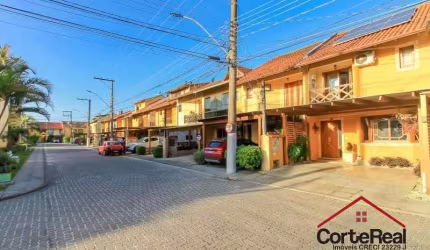 Casa com 3 quartos à venda na Avenida Edgar Pires de Castro, 1286, Hípica, Porto Alegre por R$ 475.000