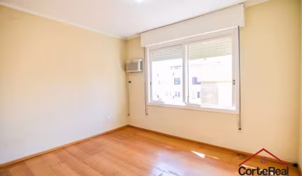Apartamento com 2 quartos à venda na Rua Tito Lívio Zambecari, 216, Mont Serrat, Porto Alegre por R$ 340.000