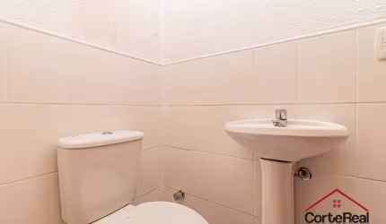 Sala comercial à venda na Rua Joaquim Nabuco, 110, Cidade Baixa, Porto Alegre por R$ 90.000