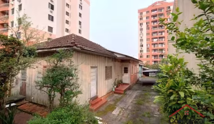 Terreno à venda na Rua Álvares Cabral, 299, Cristo Redentor, Porto Alegre por R$ 790.000