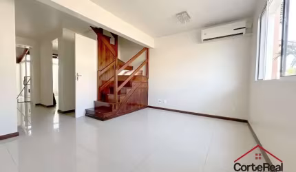 Casa com 3 quartos à venda na Avenida Faria Lobato, 1120, Sarandi, Porto Alegre por R$ 300.000