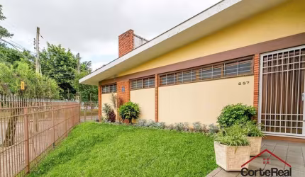 Casa com 3 quartos à venda na Rua Cândido Portinari, 297, São Sebastião, Porto Alegre por R$ 890.000