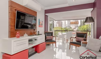 Apartamento com 2 quartos à venda na Rua Eça de Queiroz, 705, Petrópolis, Porto Alegre por R$ 797.000