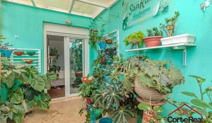 Apartamento com 2 quartos à venda na Rua Doutor Sebastião Leão, 321, Azenha, Porto Alegre por R$ 379.000