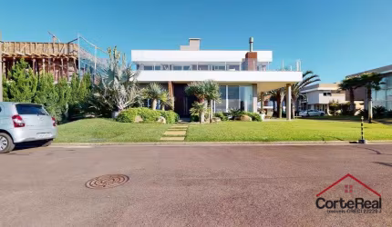 Casa com 4 quartos à venda na Avenida Paraguassu, Centro, Xangri-Lá por R$ 4.790.000