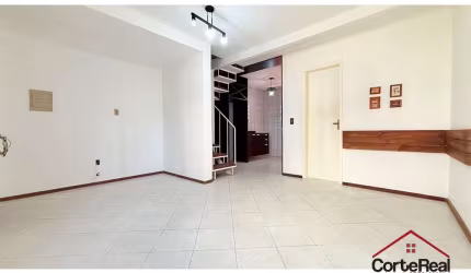 Casa com 3 quartos à venda na Avenida Monte Cristo, 100, Vila Nova, Porto Alegre por R$ 228.000