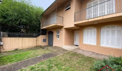 Casa com 4 quartos à venda na Rua Licínio Cardoso, 26, Chácara das Pedras, Porto Alegre por R$ 1.600.000