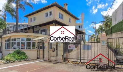 Casa em condomínio fechado com 3 quartos à venda na Avenida da Cavalhada, 5075, Cavalhada, Porto Alegre por R$ 330.000