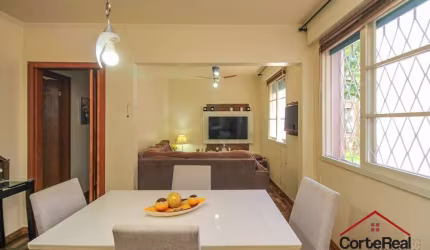 Apartamento com 3 quartos à venda na Rua Carlos Ferreira, 335, Teresópolis, Porto Alegre por R$ 185.000