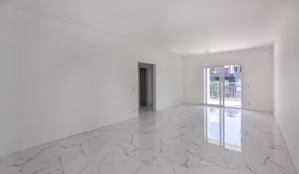 Apartamento com 3 dormitórios, suíte, 2 vagas de garagem , bairro N Srª da Graças em Canoas
