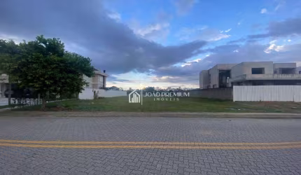 Terreno à venda, 1200 m² por R$ 4.000.000,00 - Condomínio Chácara Serimbura - São José dos Campos/SP