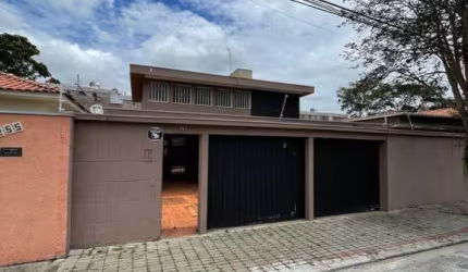 Sobrado com 4 dormitórios à venda, 220 m² por R$ 1.000.000,00 - Vila Betânia - São José dos Campos/SP
