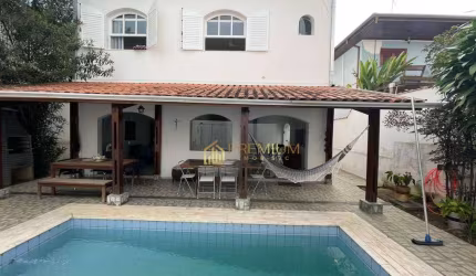 Sobrado com 3 dormitórios à venda, 250 m² por R$ 2.150.000,00 - Jardim das Colinas - São José dos Campos/SP