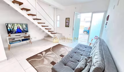 Sobrado com 2 dormitórios à venda, 82 m² por R$ 450.000,00 - Massaguaçu - Caraguatatuba/SP