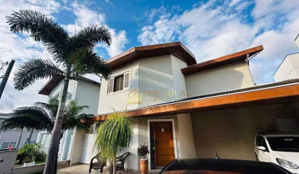 Sobrado com 4 dormitórios à venda, 230 m² por R$ 1.700.000 - Loteamento Villa Branca - Jacareí/SP
