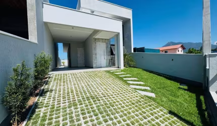 Casa 2 Dormitórios na Palhoça