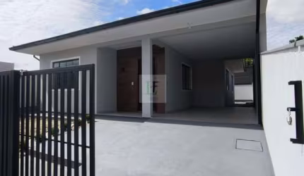 Casa 3 dormitórios com uma suíte São José