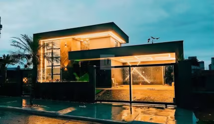 Casa com 3 Dormitórios, Sendo 1 Suíte Palhoça