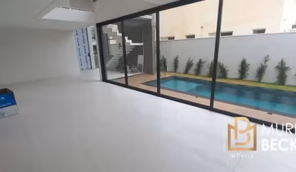 Casa para venda com 3 suítes no Condomínio Green Park em Taubaté