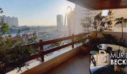 Apartamento para venda com 4 quartos no Condomínio Edifício Jathay