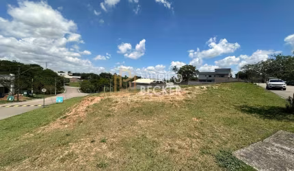 Terreno para venda com 486m2 no Condomínio Terras do Vale
